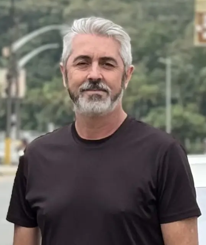 Orley Hansen Queiroz